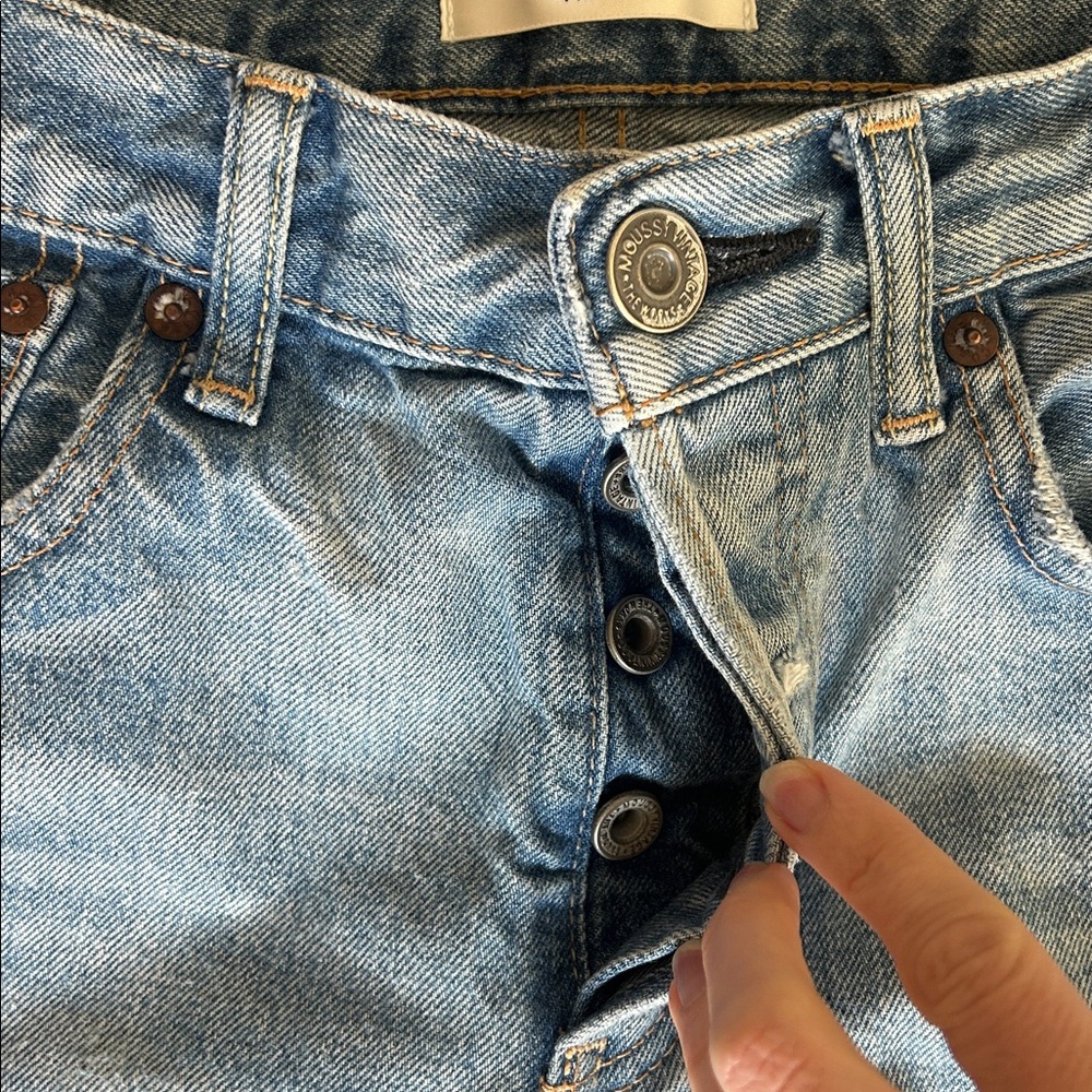 Moussy Vintage MV Raleigh Tapered Jeans 26 light wash distressed knee - Picture 3 of 10
